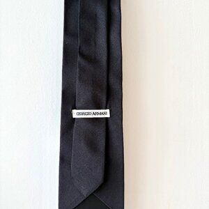 Giorgio Armani Black Solid 100% Silk Luxury Neck Tie Made in Italy (3.5" Width)